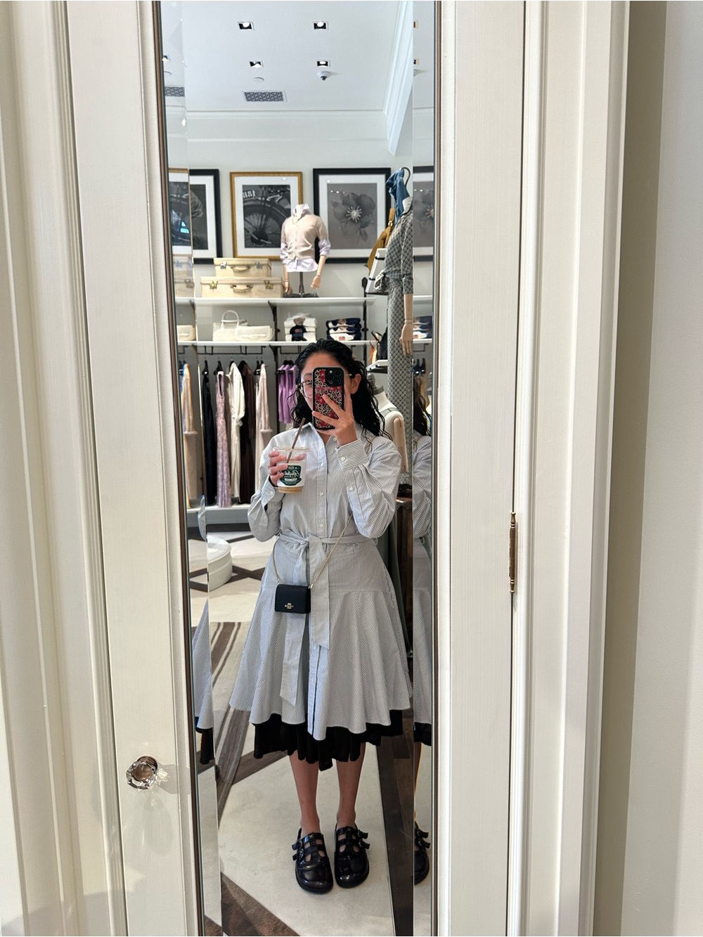 Meet your Posher, Angela